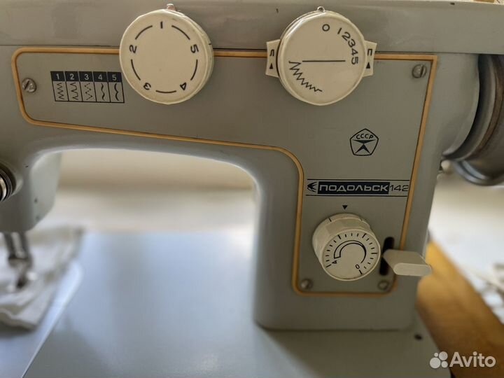 Швейная машина подольск 142