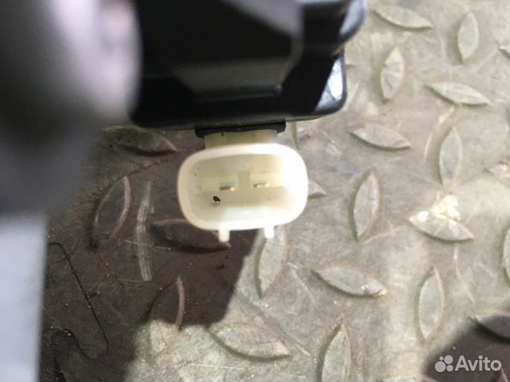 Стеклоподъемник электрический передний правый