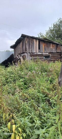 Дом 32 м² на участке 10 сот.