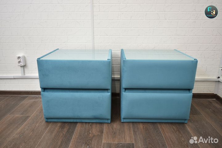 Прикроватные тумбы