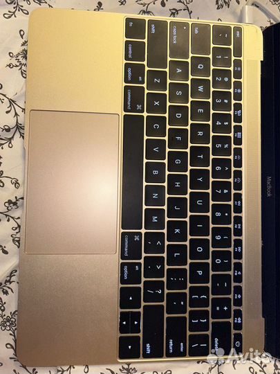 MacBook (Retina, 12 -inch, Early 2015)
