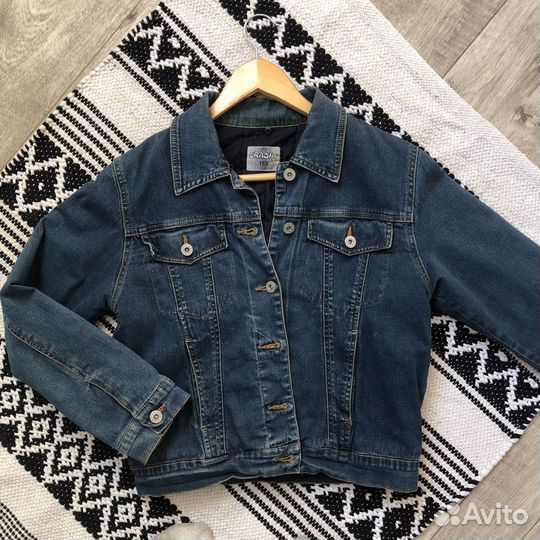 Джинсовая куртка
