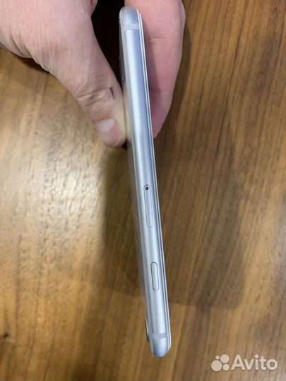 iPhone 8, 256 ГБ