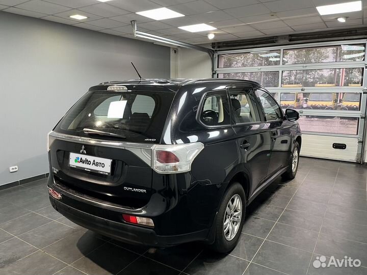Mitsubishi Outlander 2.0 CVT, 2012, 73 783 км