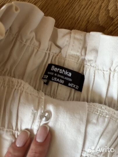 Женские джинсовые шорты Bershka mom,zara