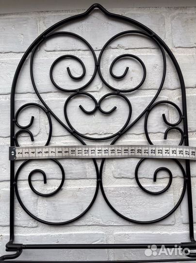 Полка настенная металлическая