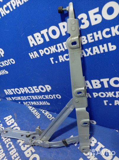 Петля крышки багажника Mercedes-Benz W220 седан