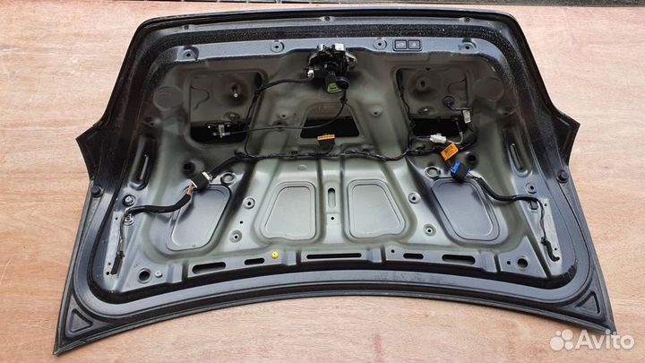 Крышка багажника Hyundai Equus 2, 2011г