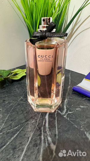 Gucci Flora Gorgeous Gardenia 98ml (с витрины)