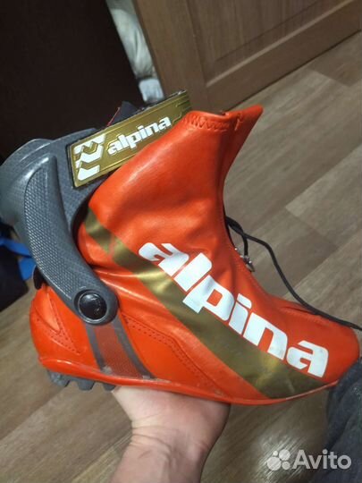 Лыжные ботинки alpina