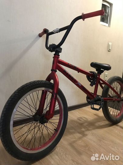 Трюковой велосипед bmx