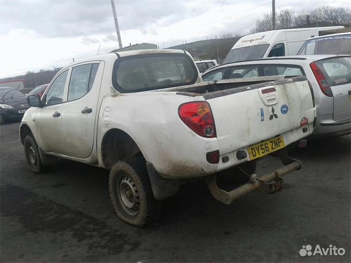 Разбор на запчасти Mitsubishi L200