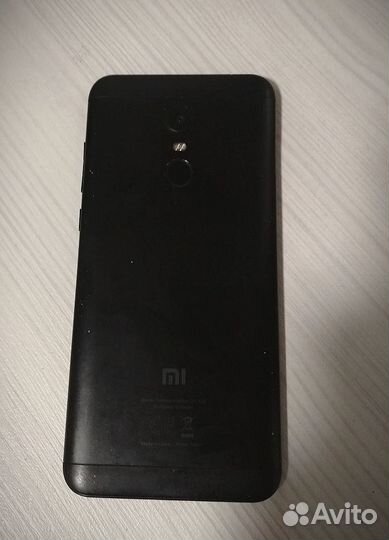 Xiaomi Redmi 5 Plus, 3/32 ГБ