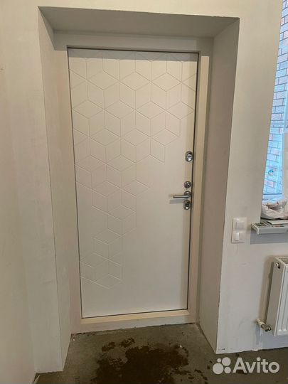 Дверь входная металлическая с терморазрывом