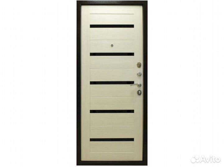 Входная дверь (отделка на выбор)