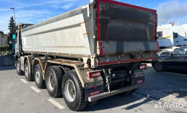 В разборке грузовик Volvo,FMX с 2010