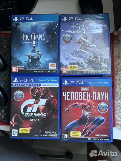 Sony playstation 4