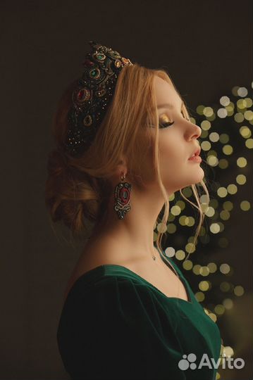 Кокошник, корона в технике сутаж