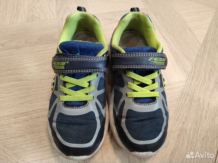 Кроссовки Fess 30р