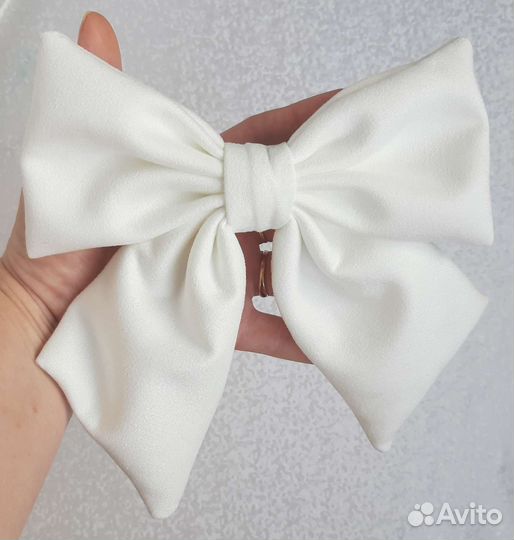 Большой бант. Заколка