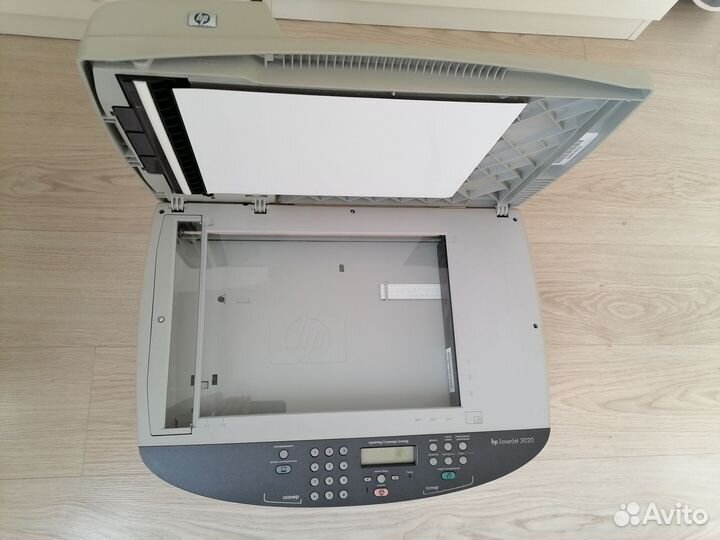 Принтер hp laserjet 3020 бу