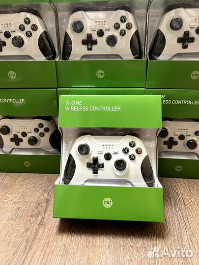 Новый геймпад Xbox One S / X, Series S / X