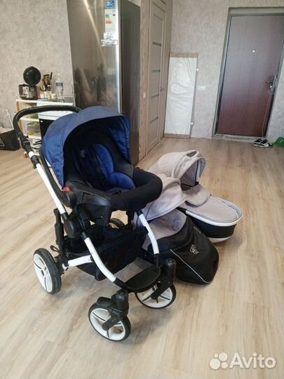 Коляска 3 в 1