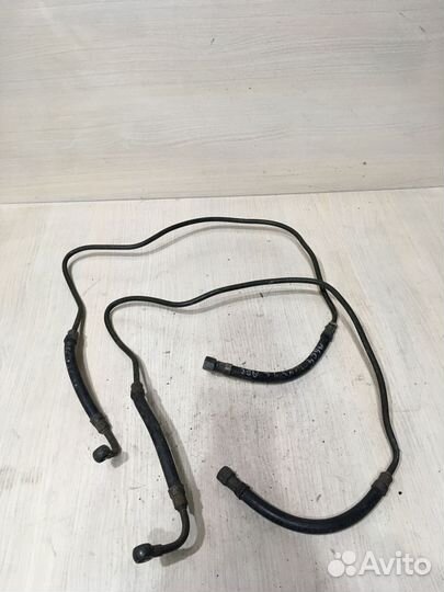 Трубка топливная Ауди 100 С4