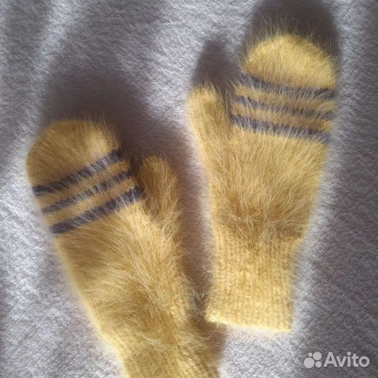 Шапка, варежки и бактус