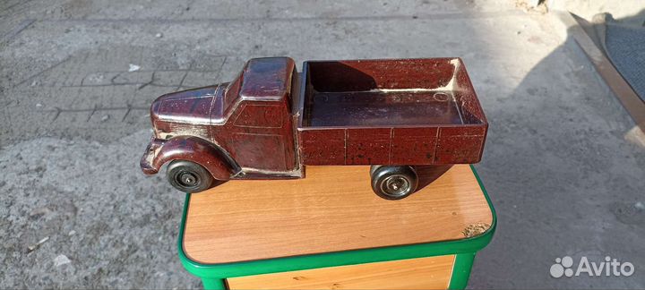 Машинка зис 150 карболит