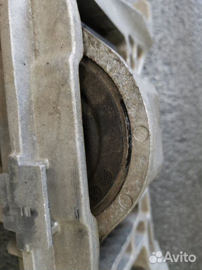 Подушка двигателя правая Ford Focus 2 Рестайлинг