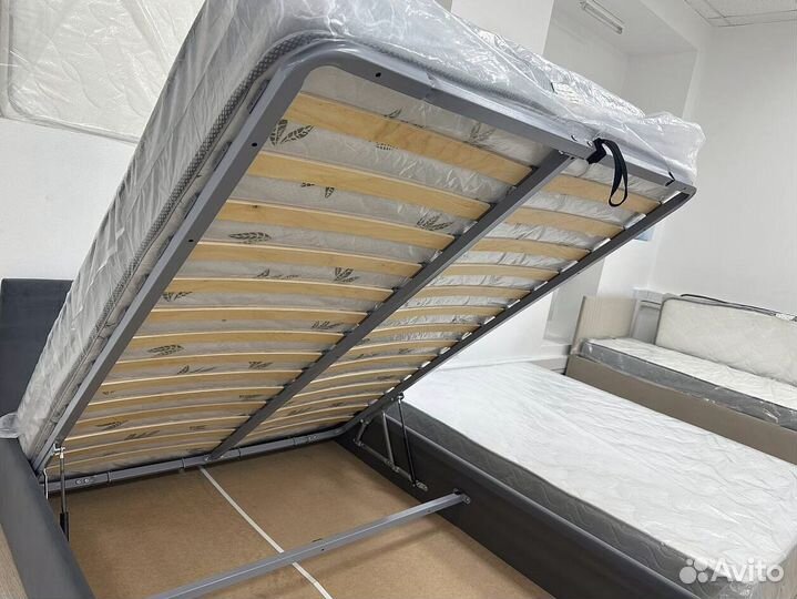 Кровать двухспальная 180 200 90 200