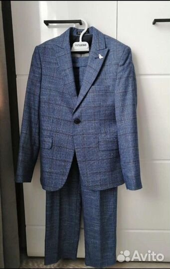 Костюм тройка 134-140