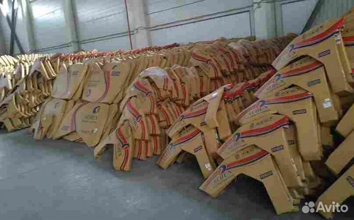 Passat Стеклоподъемник правый передний без мотора