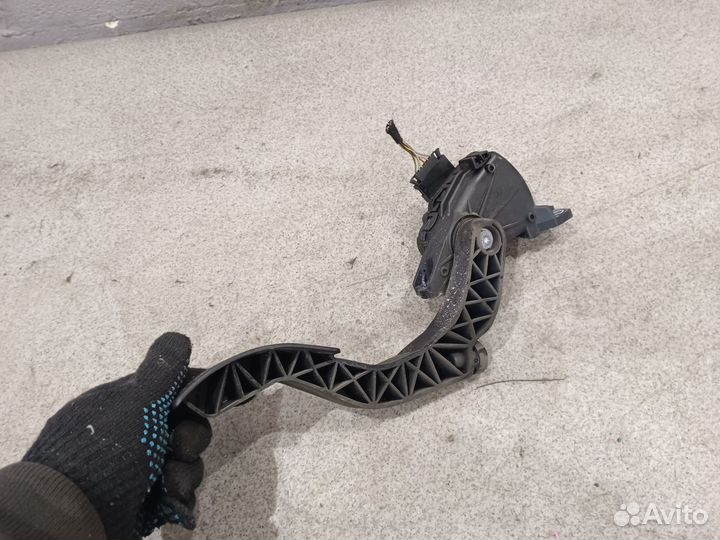 Педаль газа для 1.9 TDI AVF Volkswagen Passat B5+