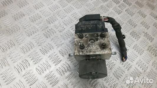 Блок ABS toyota corolla E12 (BNI16KW01)