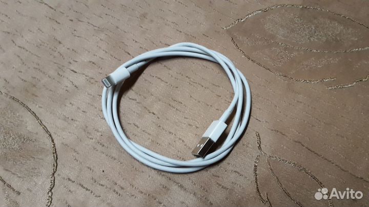 Кабель для iPhone