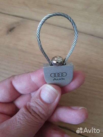 Брелок для ключей