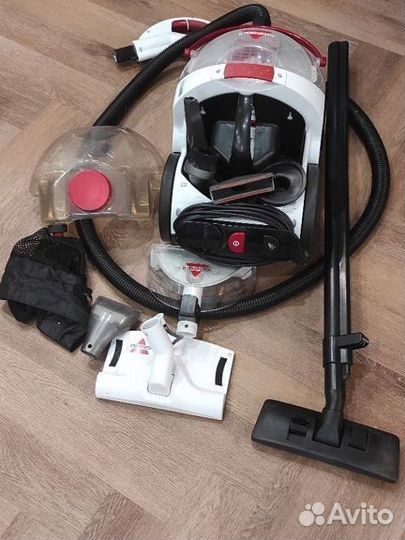 Моющий пылесос bissell