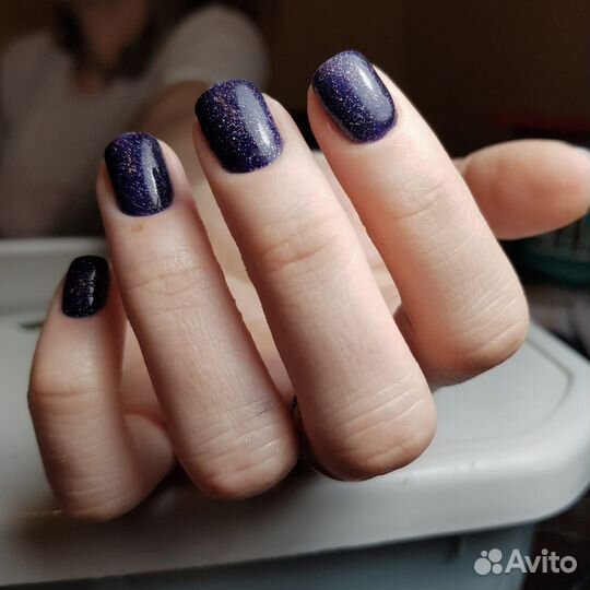 Модель на маникюр