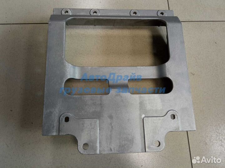 Кронштейн подножки Рено Премиум