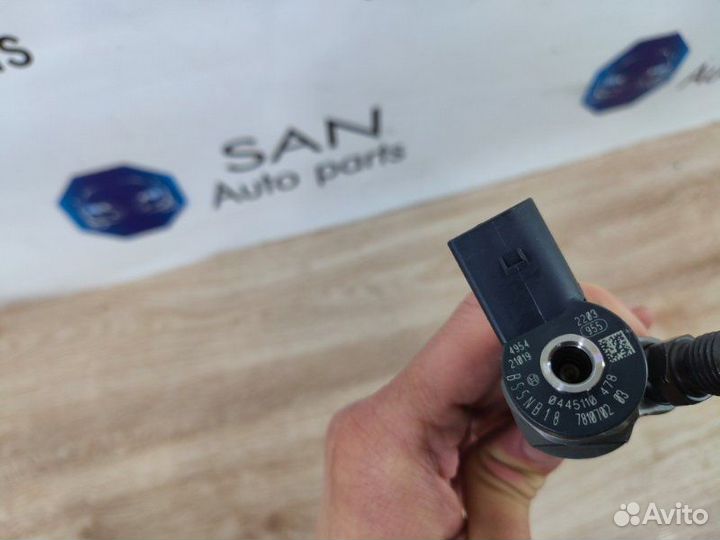 Форсунка топливная Bmw 3 F30 N47D20 2012