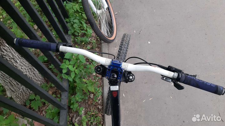 Велосипед двухподвес Mongoose Black Diamond