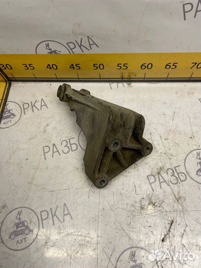 Кронштейн коробки переключения передач Fiat Albea