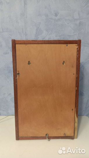 Колонка СССР Вега в деревянном каркасе