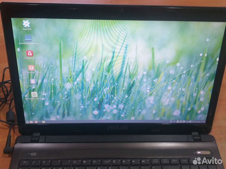 Ноутбук asus