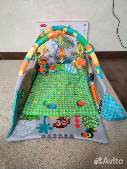 Развивающий коврик