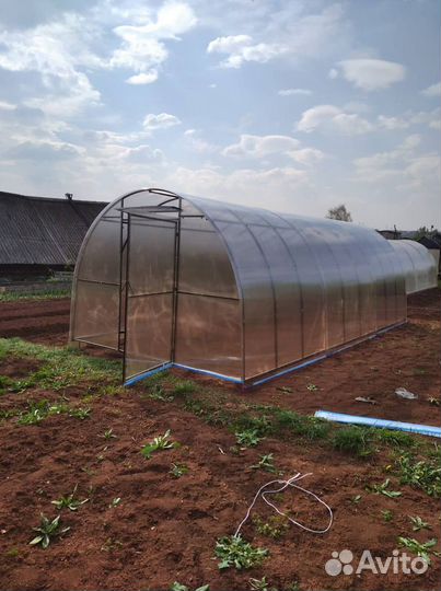 Теплица арочная