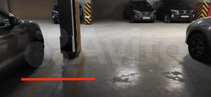 Машиноместо, 13 м²