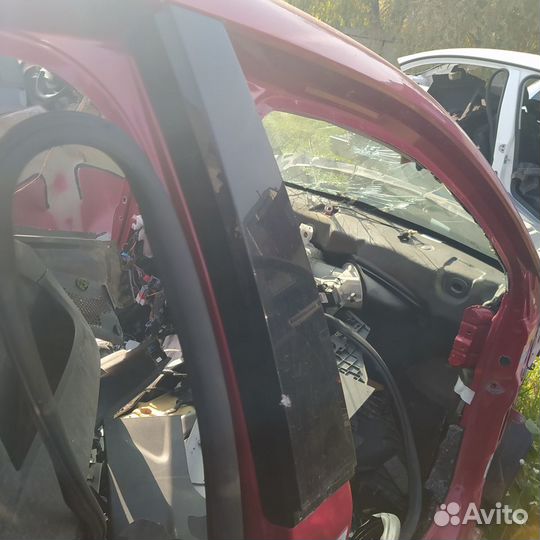 Накладка средней стойки ситроен с4 B7